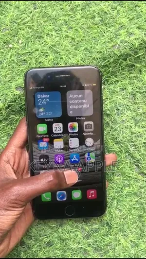 Apple iPhone 7 Plus 32 GB Noir