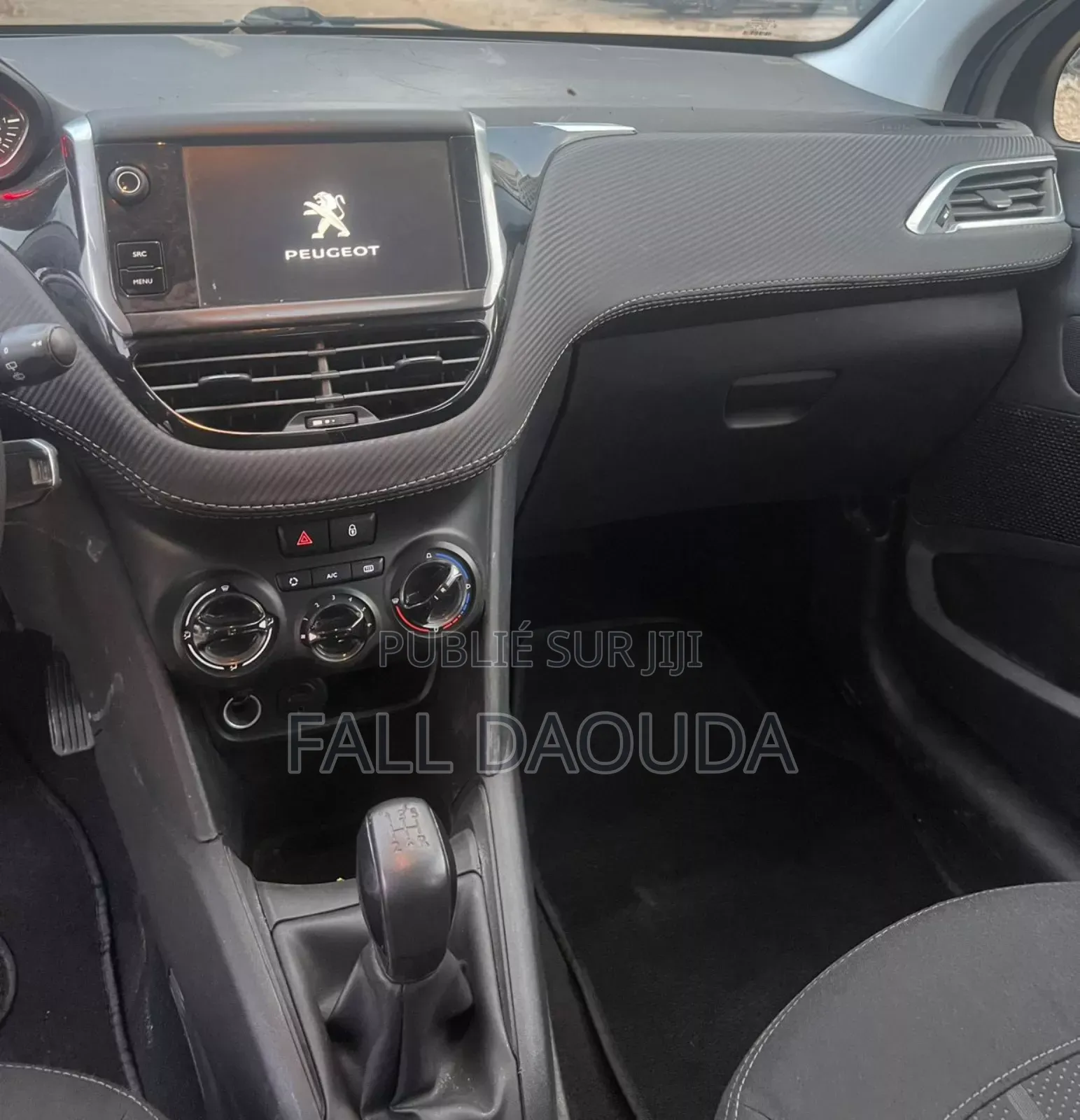 Peugeot 208 2015 Gris