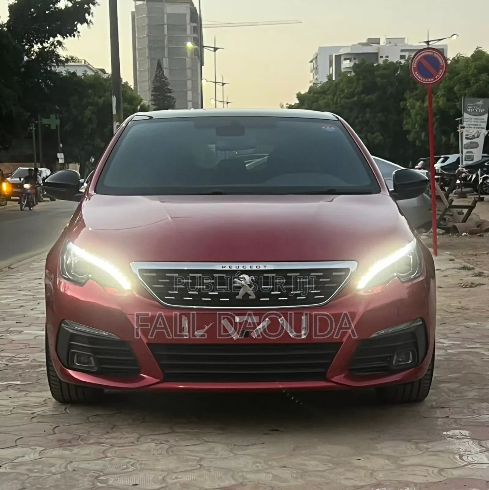 Peugeot 308 2018 Rouge