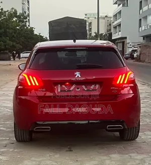 Peugeot 308 2018 Rouge