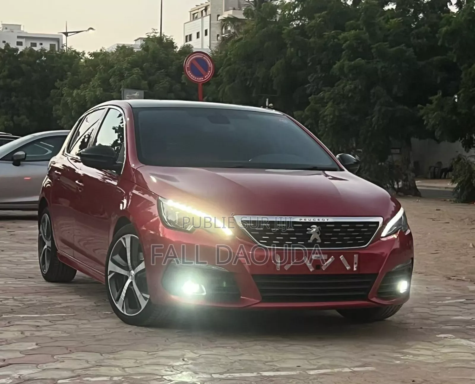 Peugeot 308 2018 Rouge