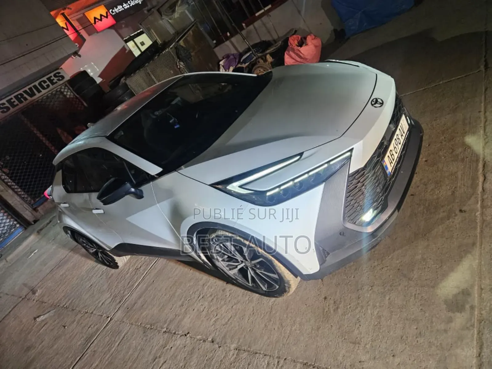 Toyota C-HR 2024 Gris