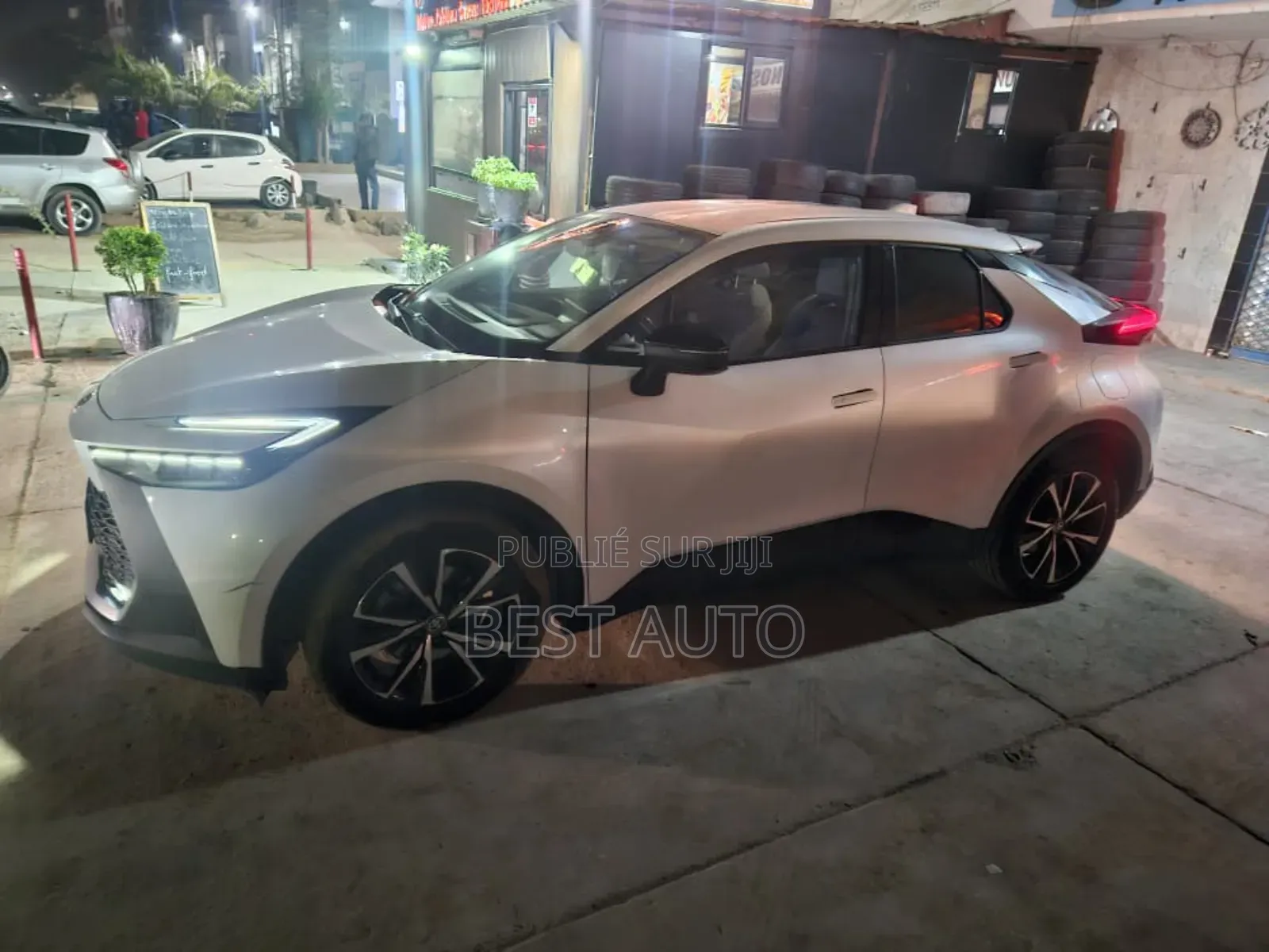 Toyota C-HR 2024 Gris