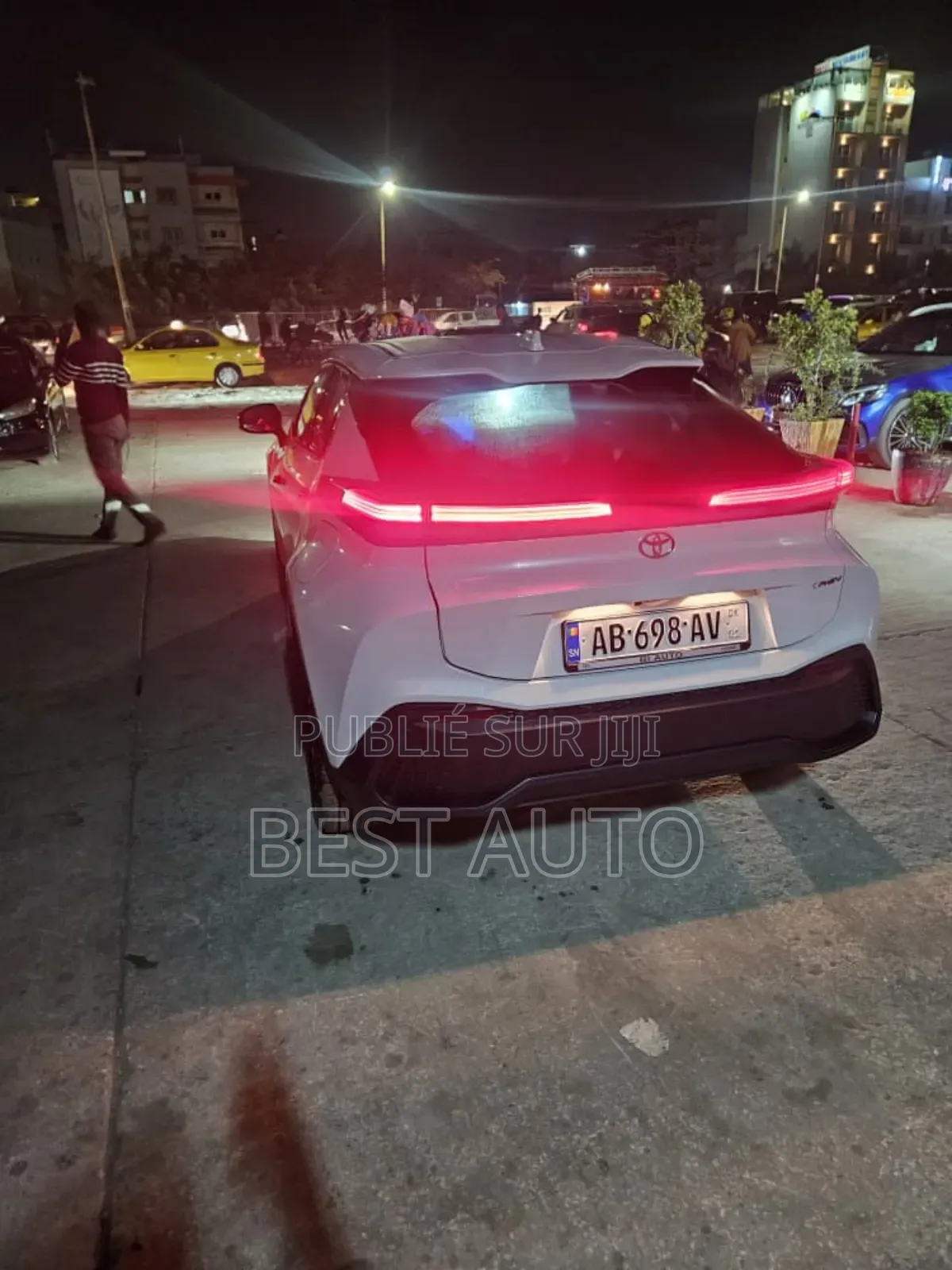 Toyota C-HR 2024 Gris