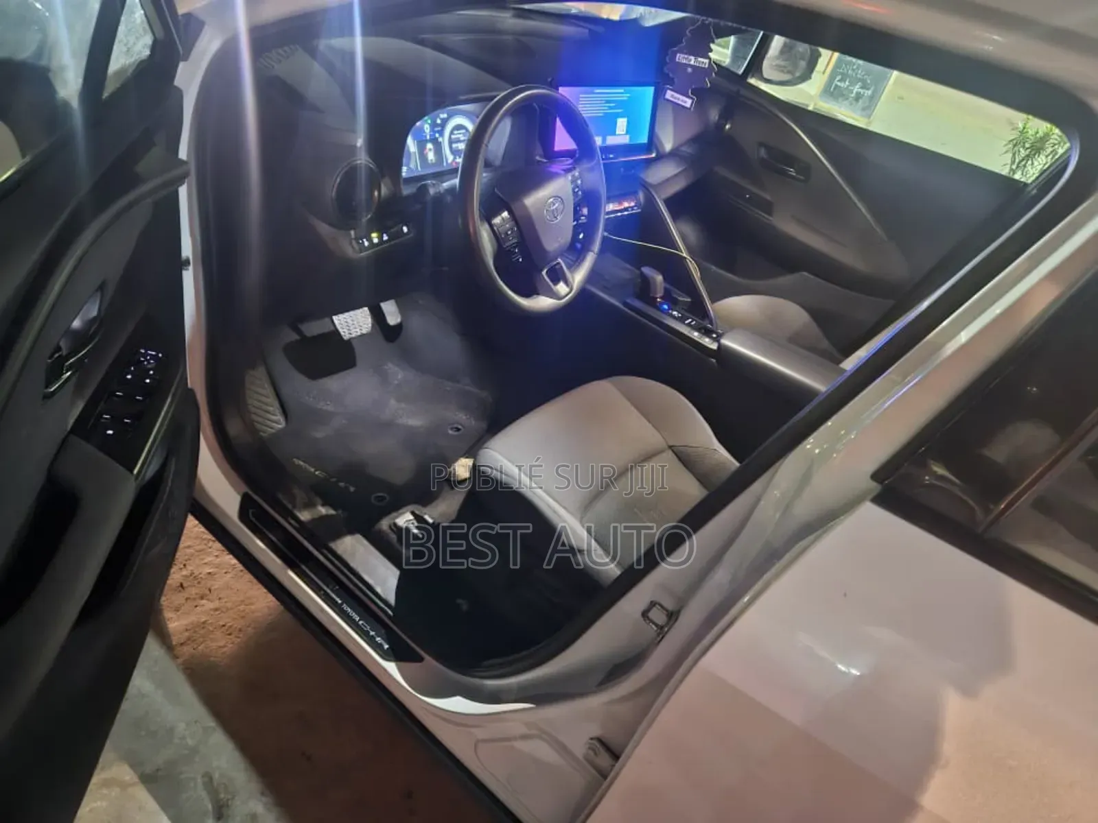 Toyota C-HR 2024 Gris