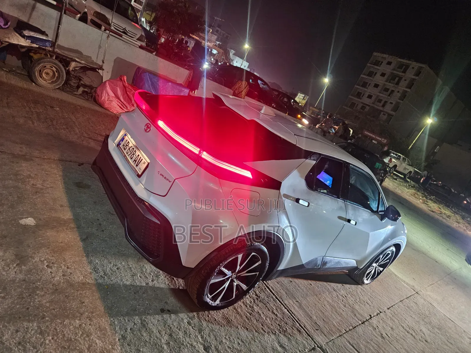 Toyota C-HR 2024 Gris