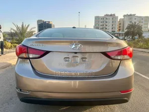 Hyundai Elantra 2016 Beige