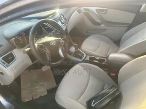 Hyundai Elantra 2016 Beige