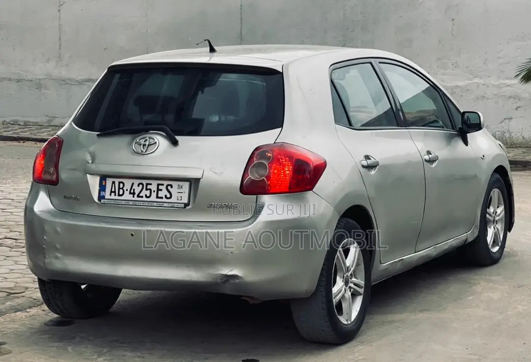 Toyota Auris 1.6 Dual VVTi 2008 Gris