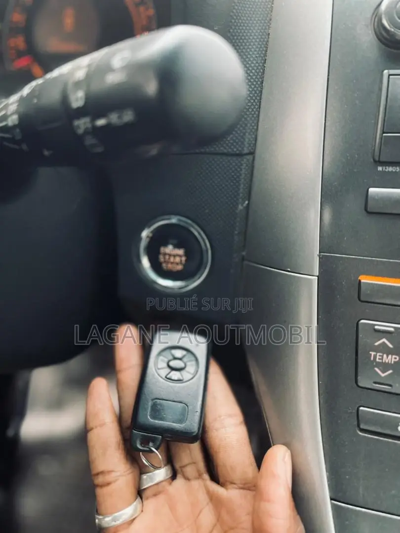 Toyota Auris 1.6 Dual VVTi 2008 Gris