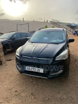 Ford Escape 2016 Noir