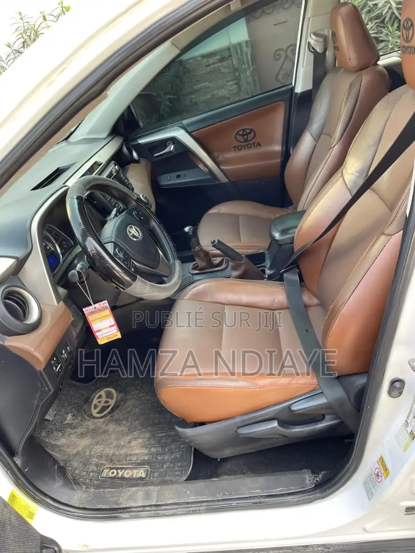Toyota RAV4 2015 Blanc