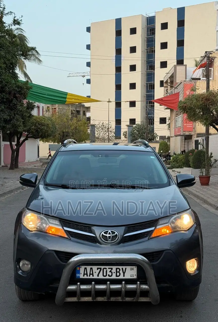 Toyota RAV4 2015 Noir
