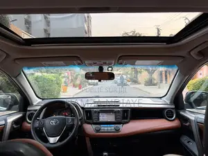 Toyota RAV4 2015 Noir