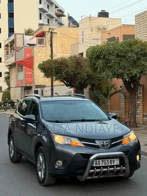 Toyota RAV4 2015 Noir