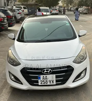 Hyundai Elantra Sport Sedan FWD (2.0L 4cyl 6A) 2016 Blanc