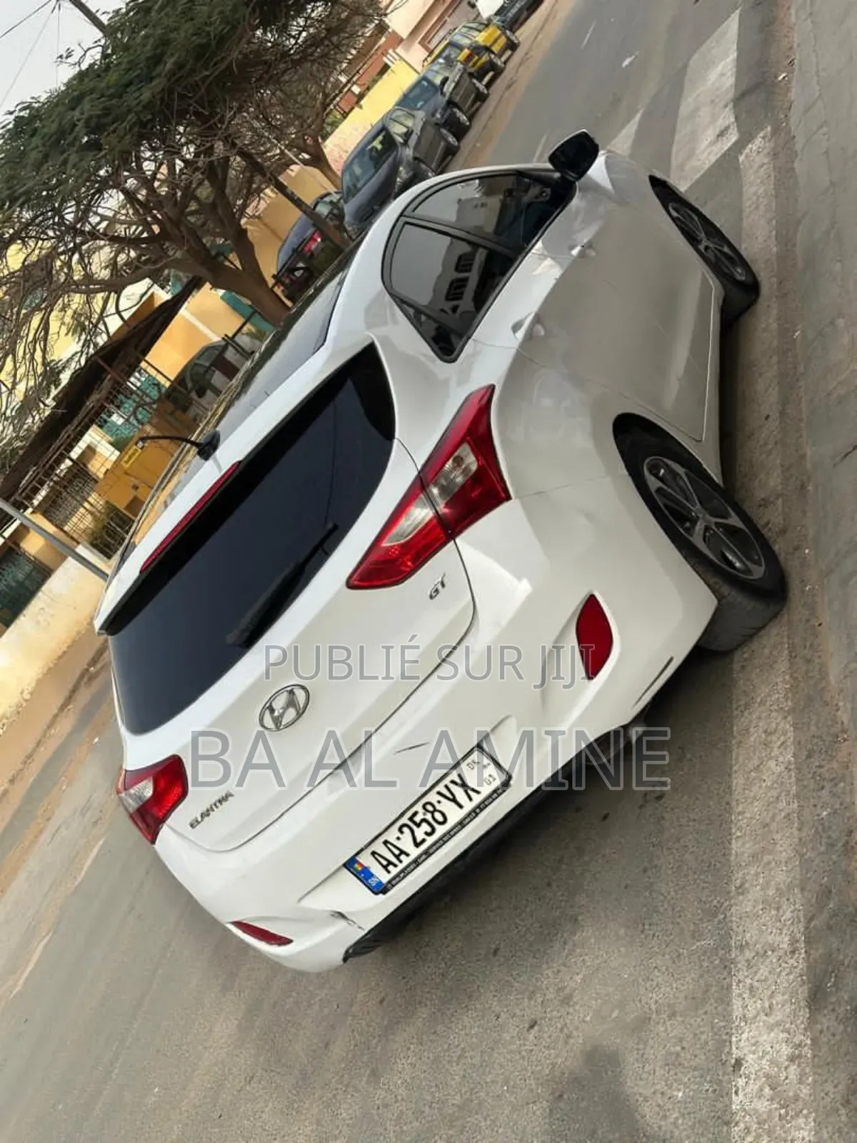 Hyundai Elantra Sport Sedan FWD (2.0L 4cyl 6A) 2016 Blanc