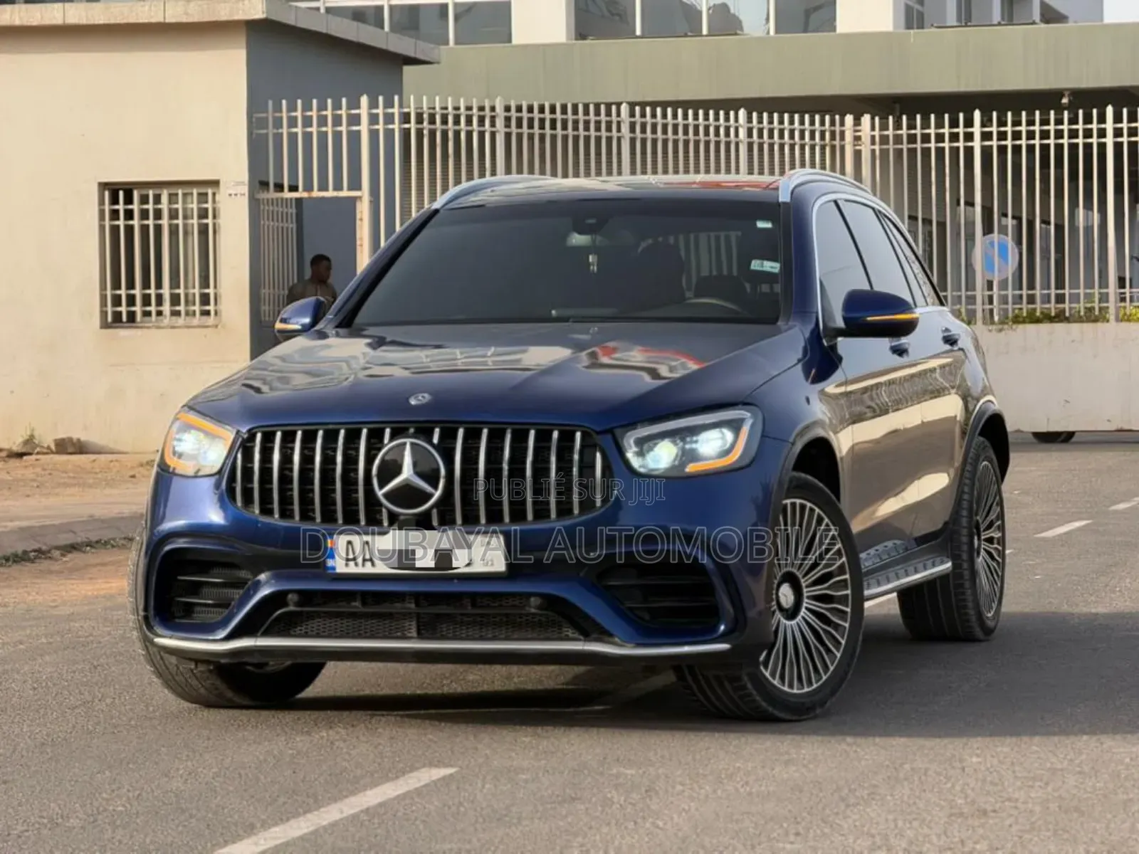 Mercedes-Benz GLC-Class 2019 Bleu