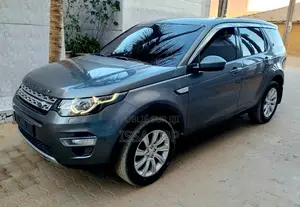 Land Rover Discovery 2017 Gris