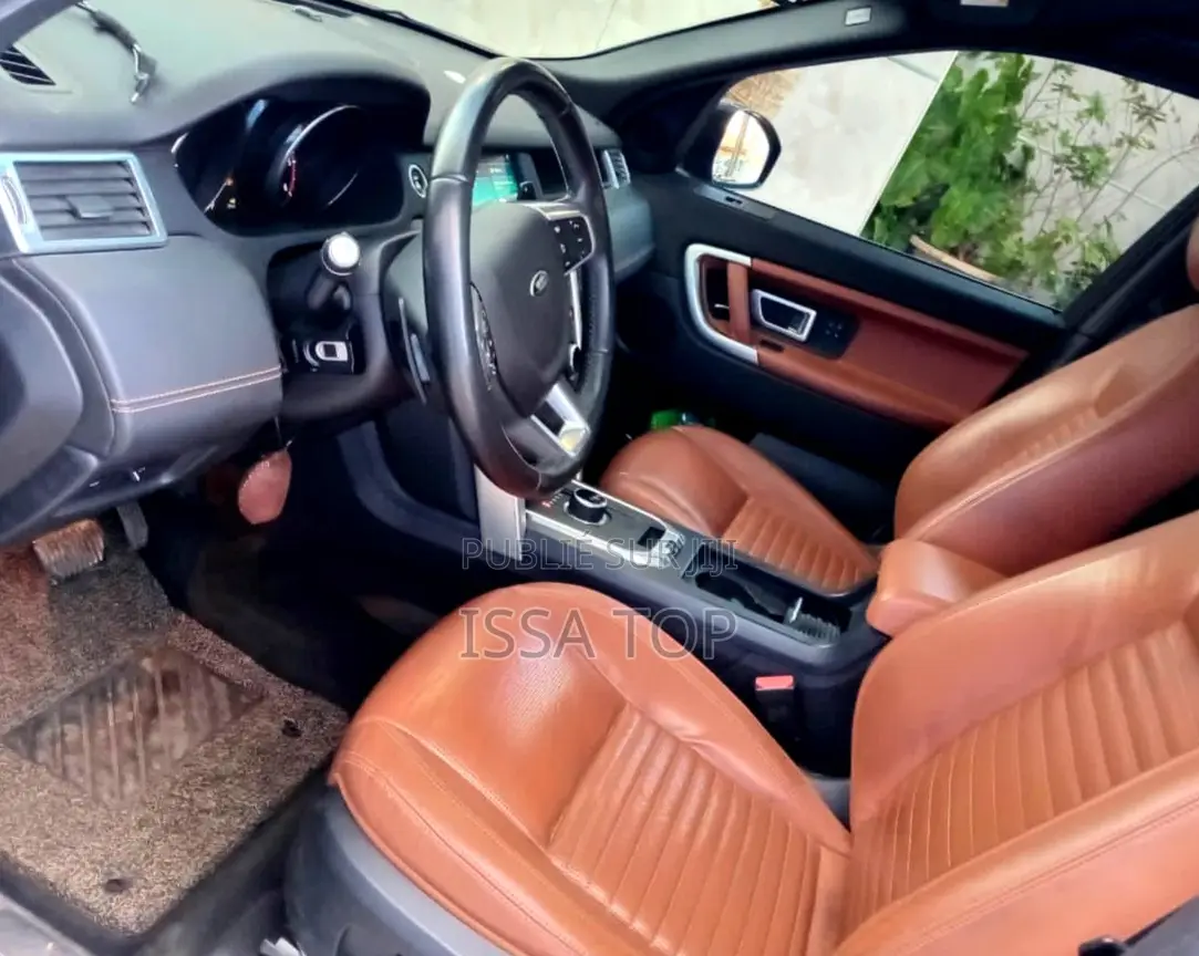 Land Rover Discovery 2017 Gris