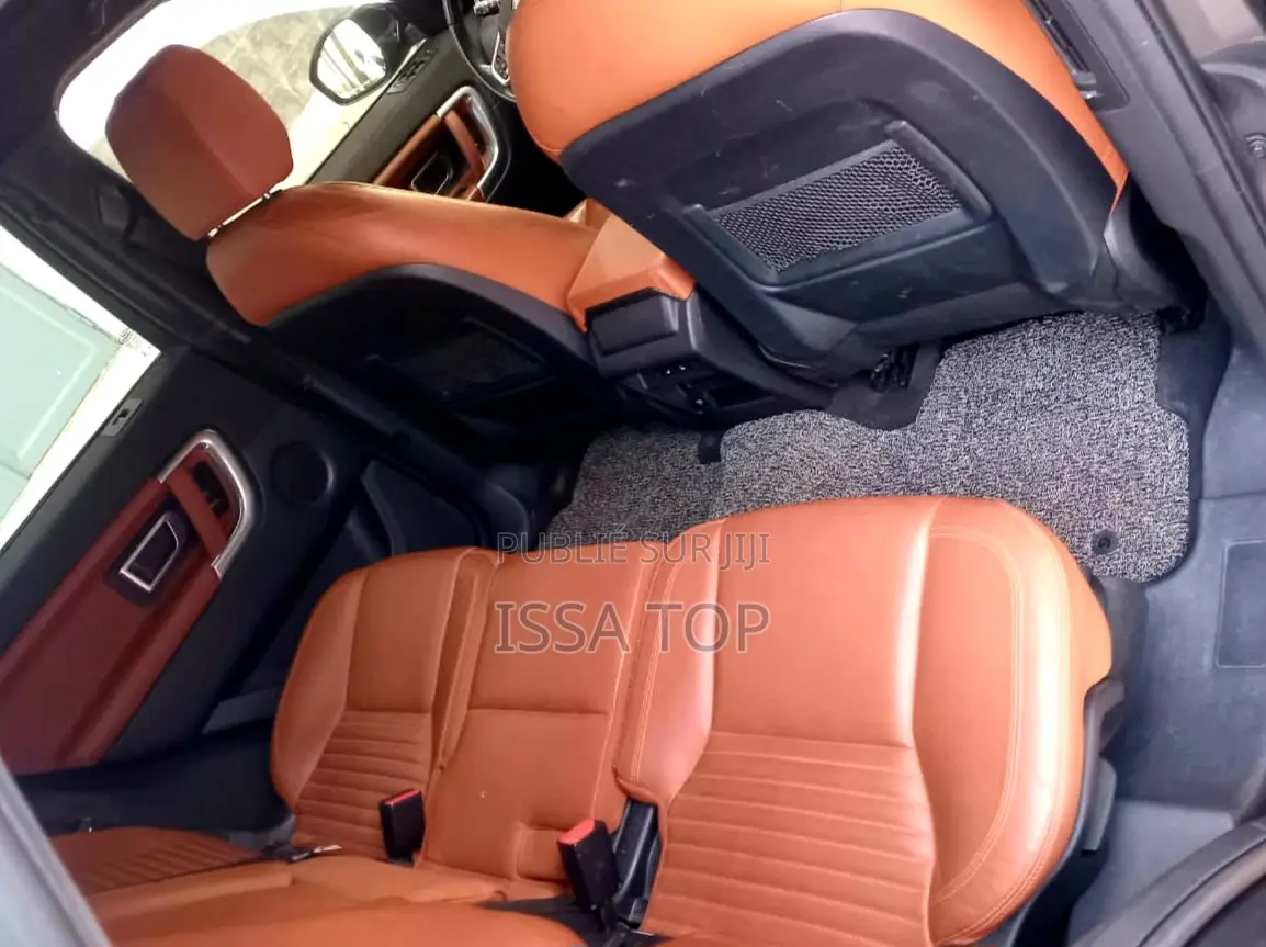 Land Rover Discovery 2017 Gris