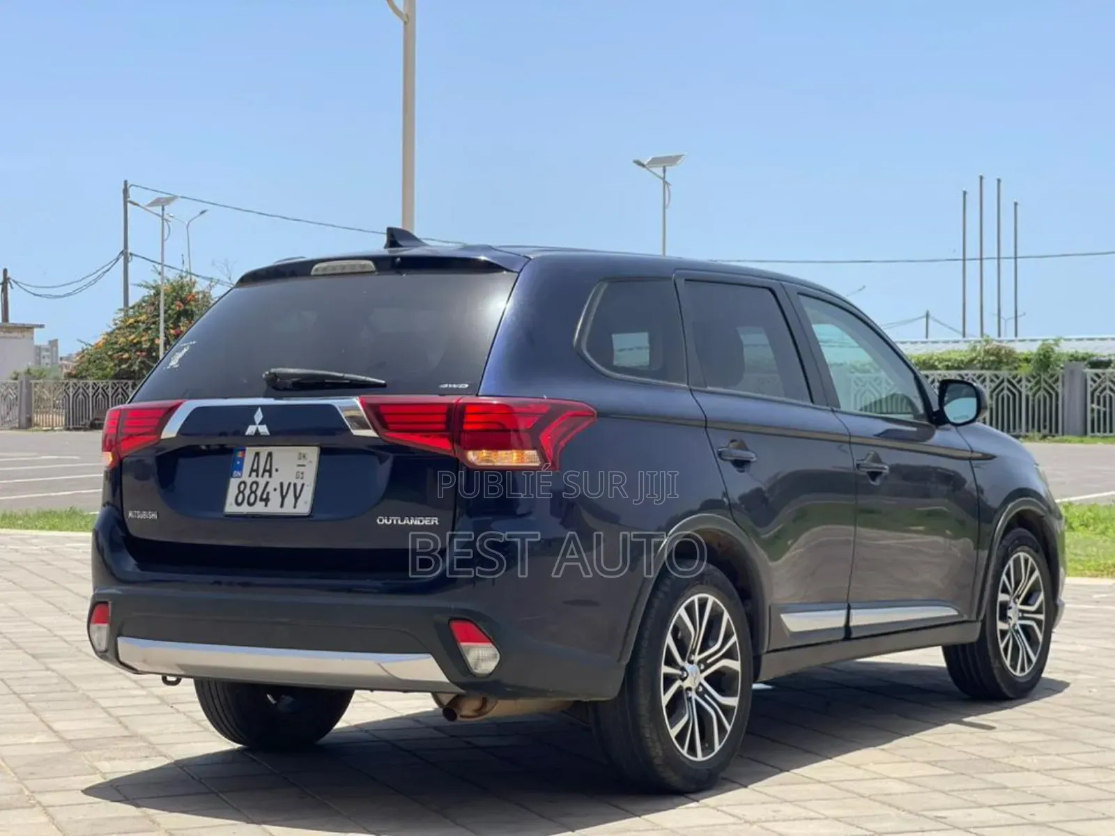 Mitsubishi Outlander 2017 Bleu