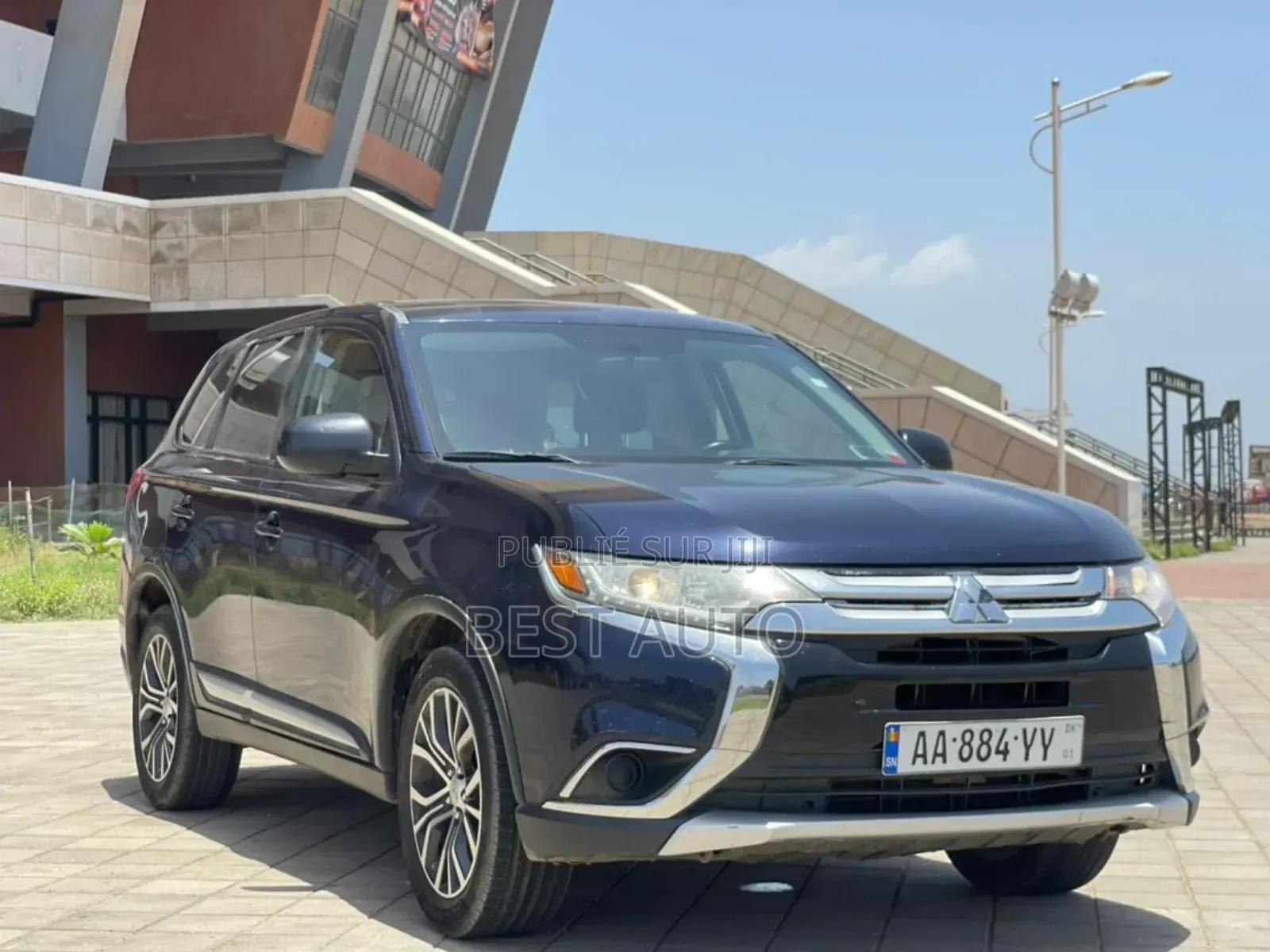 Mitsubishi Outlander 2017 Bleu