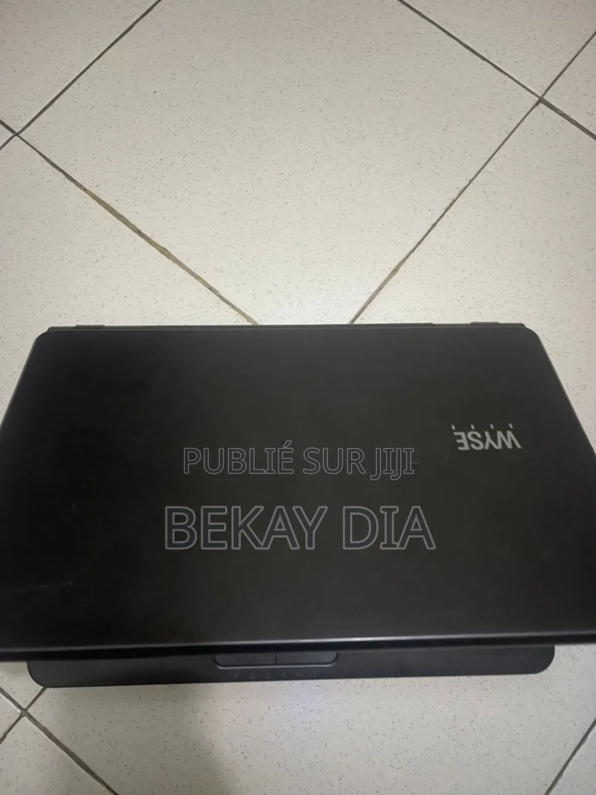 Ordinateur portable 3XS 15.3 8GB Intel Celeron SSHD+SSD 128GB