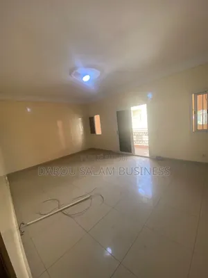 2chbre Appartement dans Ouest Foire, Yoff à Louer