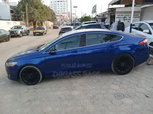 Ford Fusion 2013 Bleu
