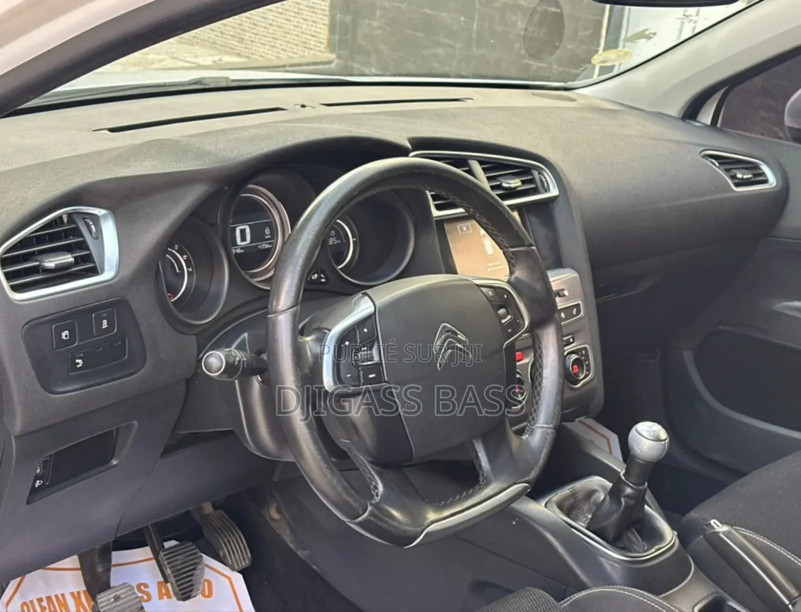 Citroen C4 2018 Blanc cassé