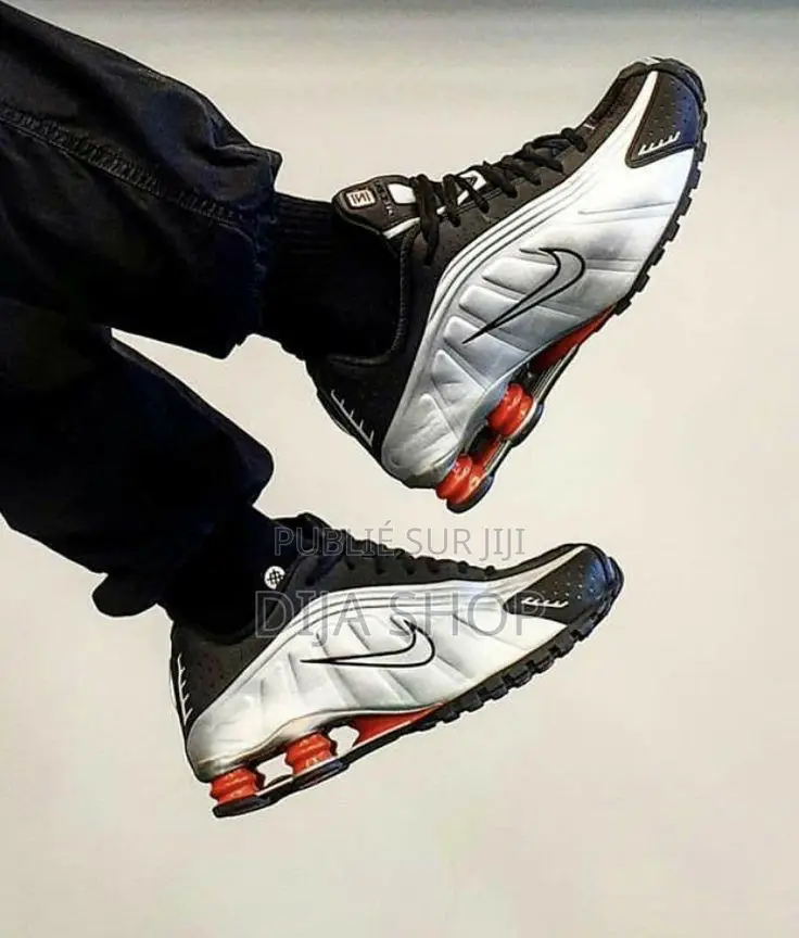 Disponible Original Nike Shox R4 Pointure 40 À 46