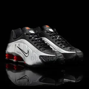 Disponible Original Nike Shox R4 Pointure 40 À 46