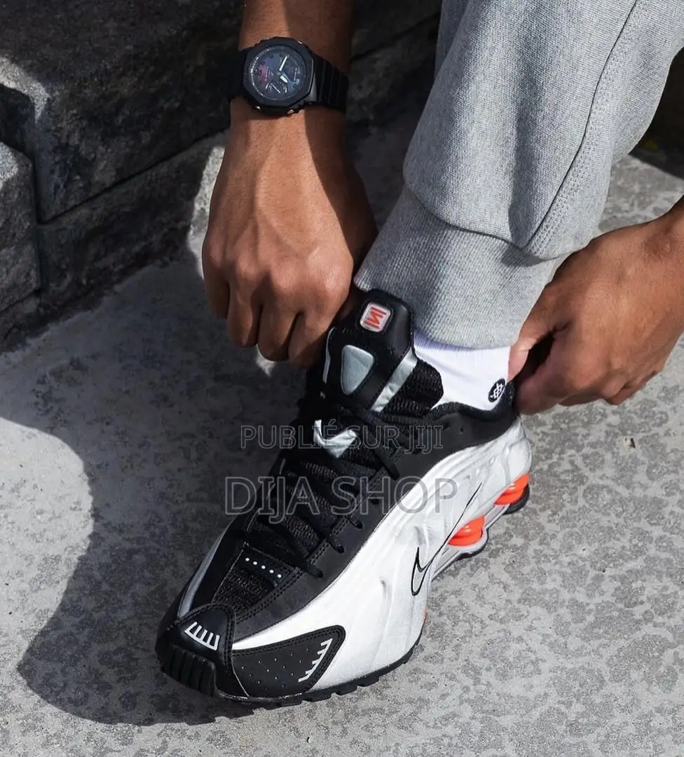 Disponible Original Nike Shox R4 Pointure 40 À 46