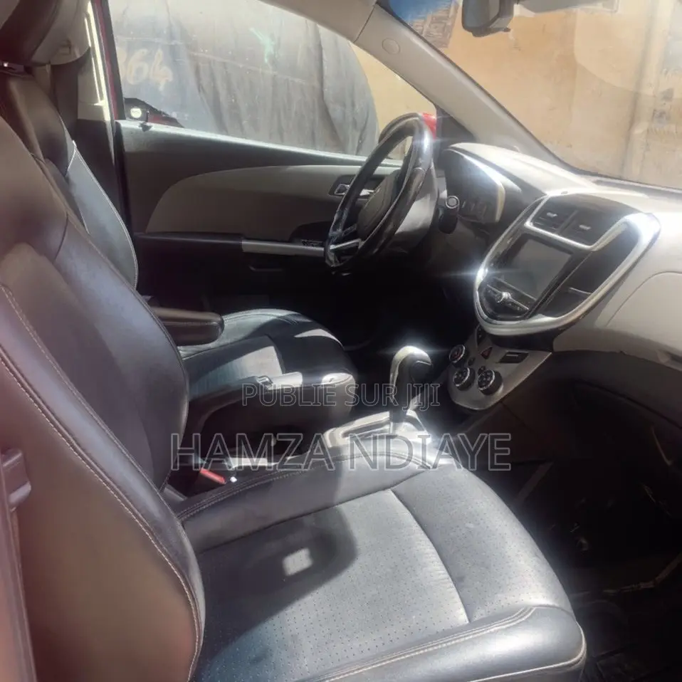 Chevrolet Cruze 2017 Rouge