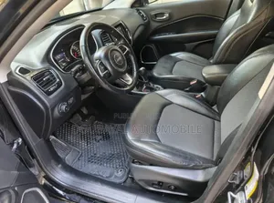 Jeep Boussole 2019 Noir Mat