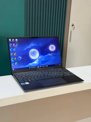 Nouveau Asus ZenBook UX430UA 8GB Intel Core i5 SSD 512GB