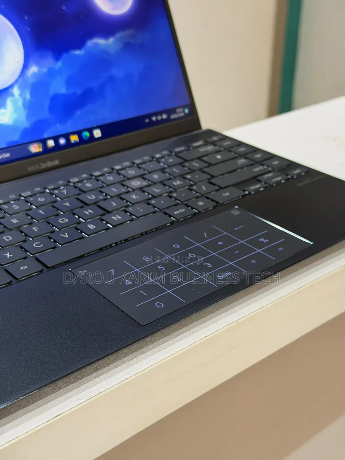 Nouveau Asus ZenBook UX430UA 8GB Intel Core i5 SSD 512GB