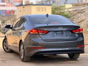 Hyundai Elantra 2017 Blanc