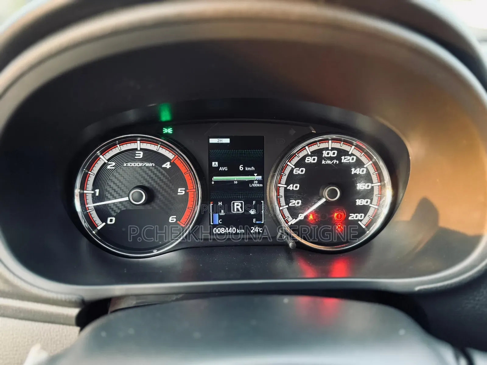 Nouveau Mitsubishi L200 2024 Argenté