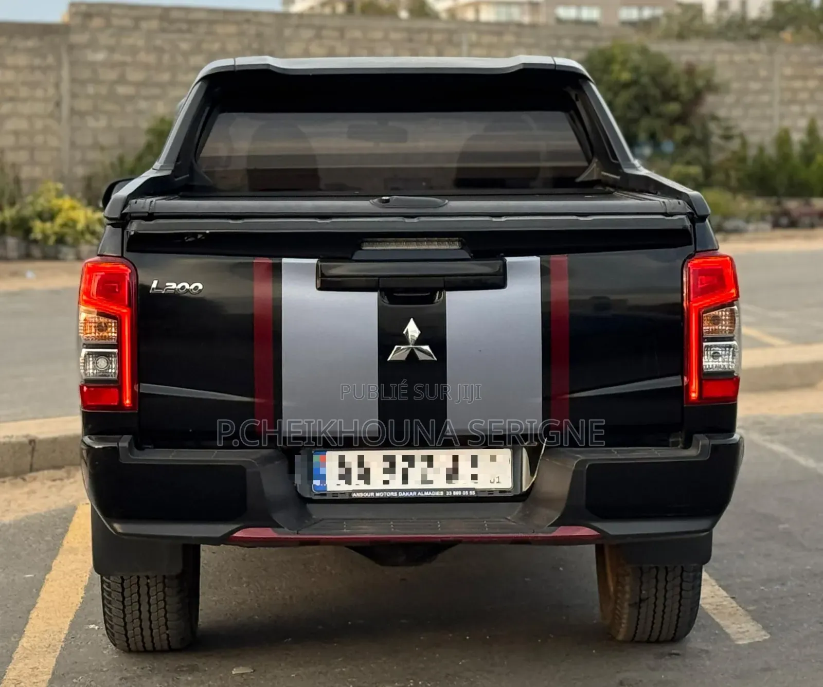Nouveau Mitsubishi L200 2024 Argenté