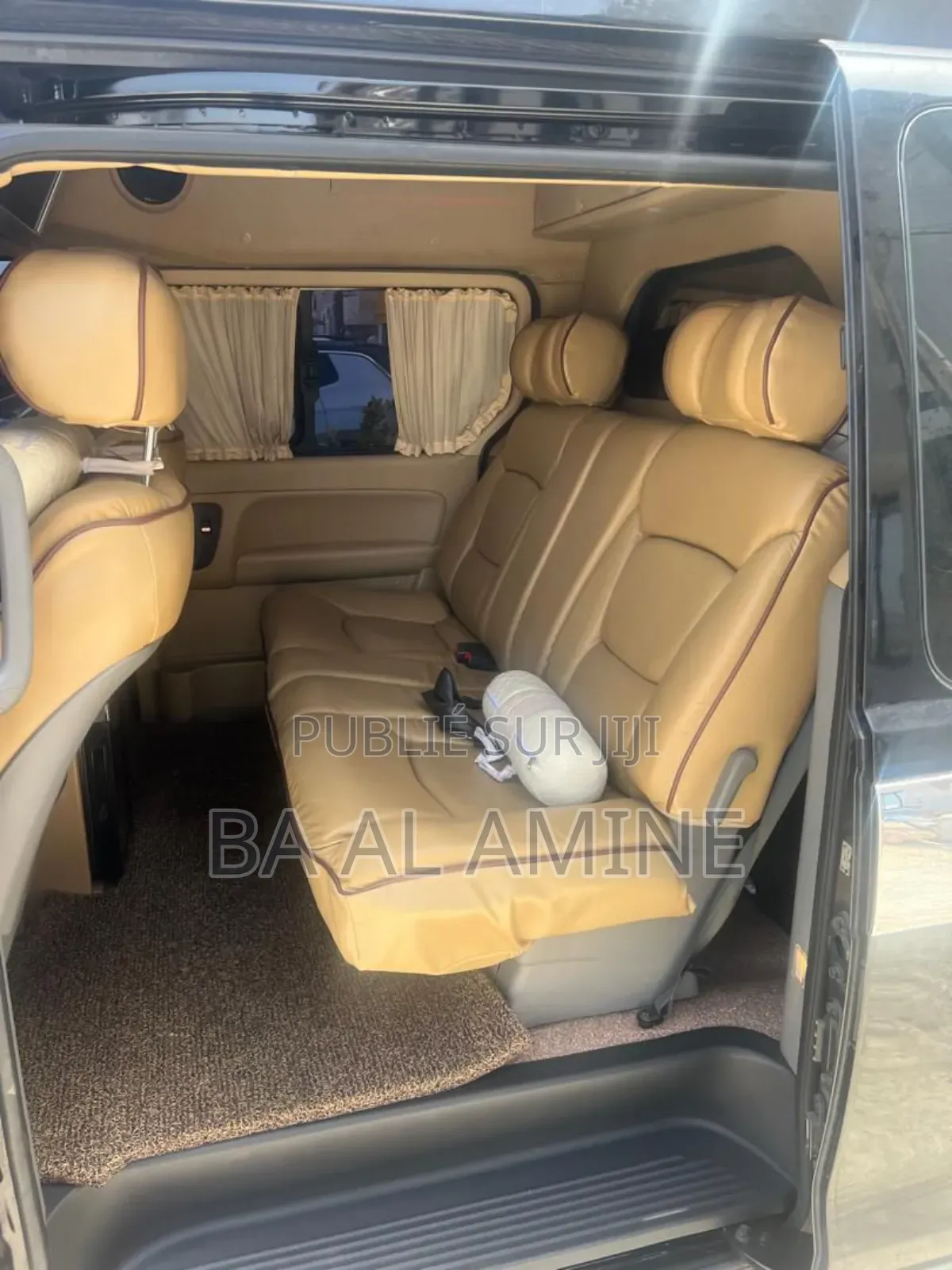 Hyundai Starex 2018 Noir