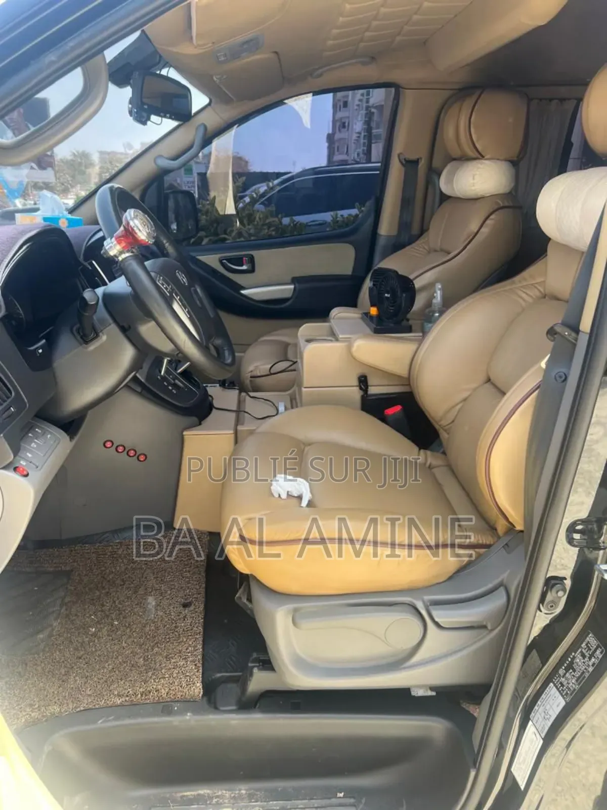 Hyundai Starex 2018 Noir