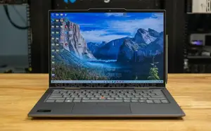 Nouveau Lenovo Thinkpad X1 Yoga 32GB Intel Core Ultra 7 SSD 1T