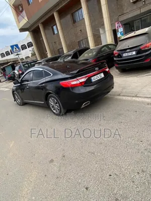 Hyundai Grandeur 2016 Noir