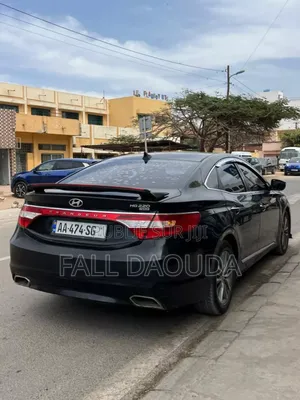 Hyundai Grandeur 2016 Noir