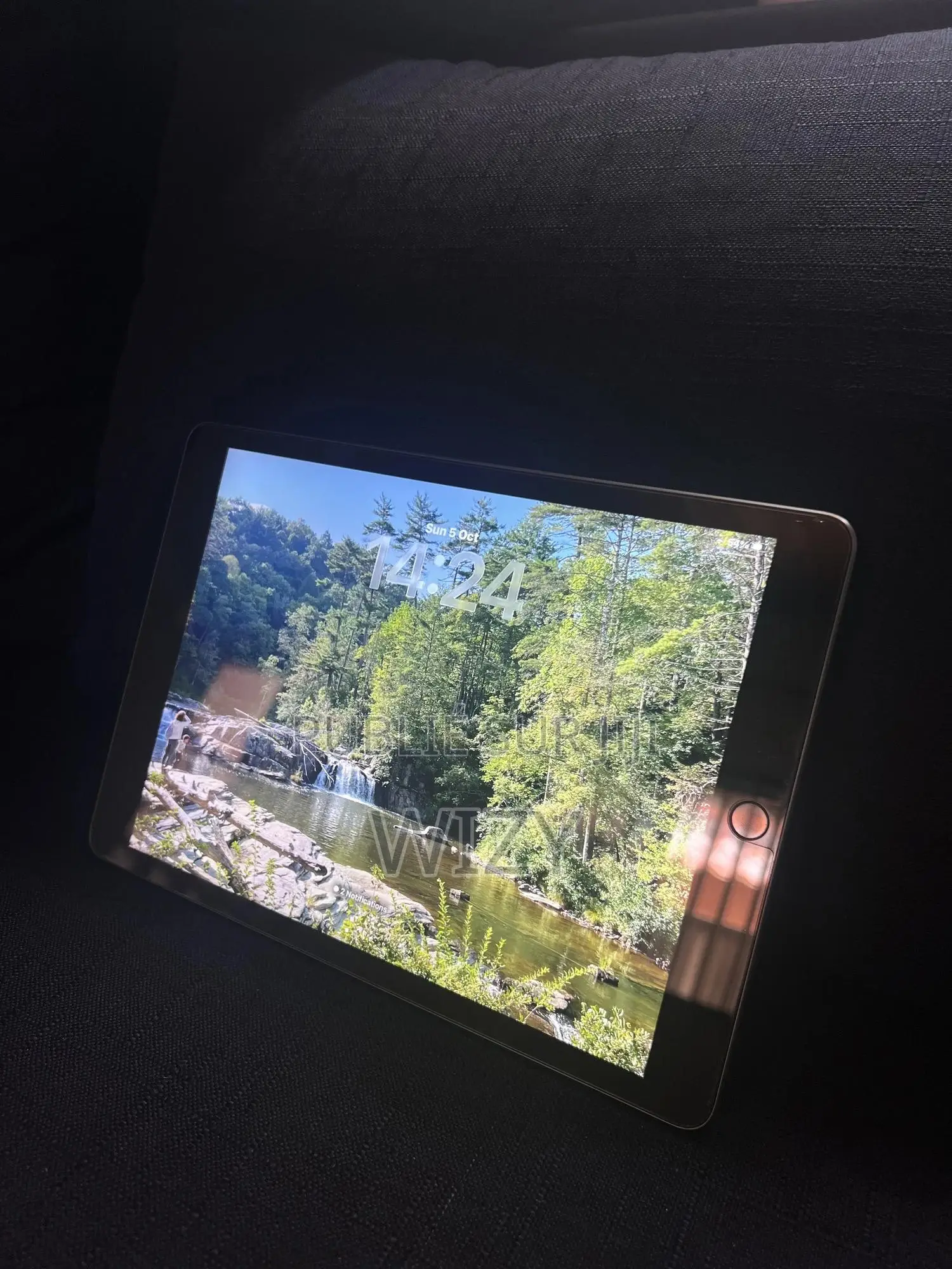 Nouveau Apple iPad 10.2 (2021) 64 GB Gris