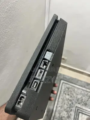 Ps4 Promotion (2manettes +10jeux