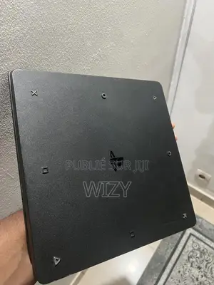 Ps4 Promotion (2manettes +10jeux