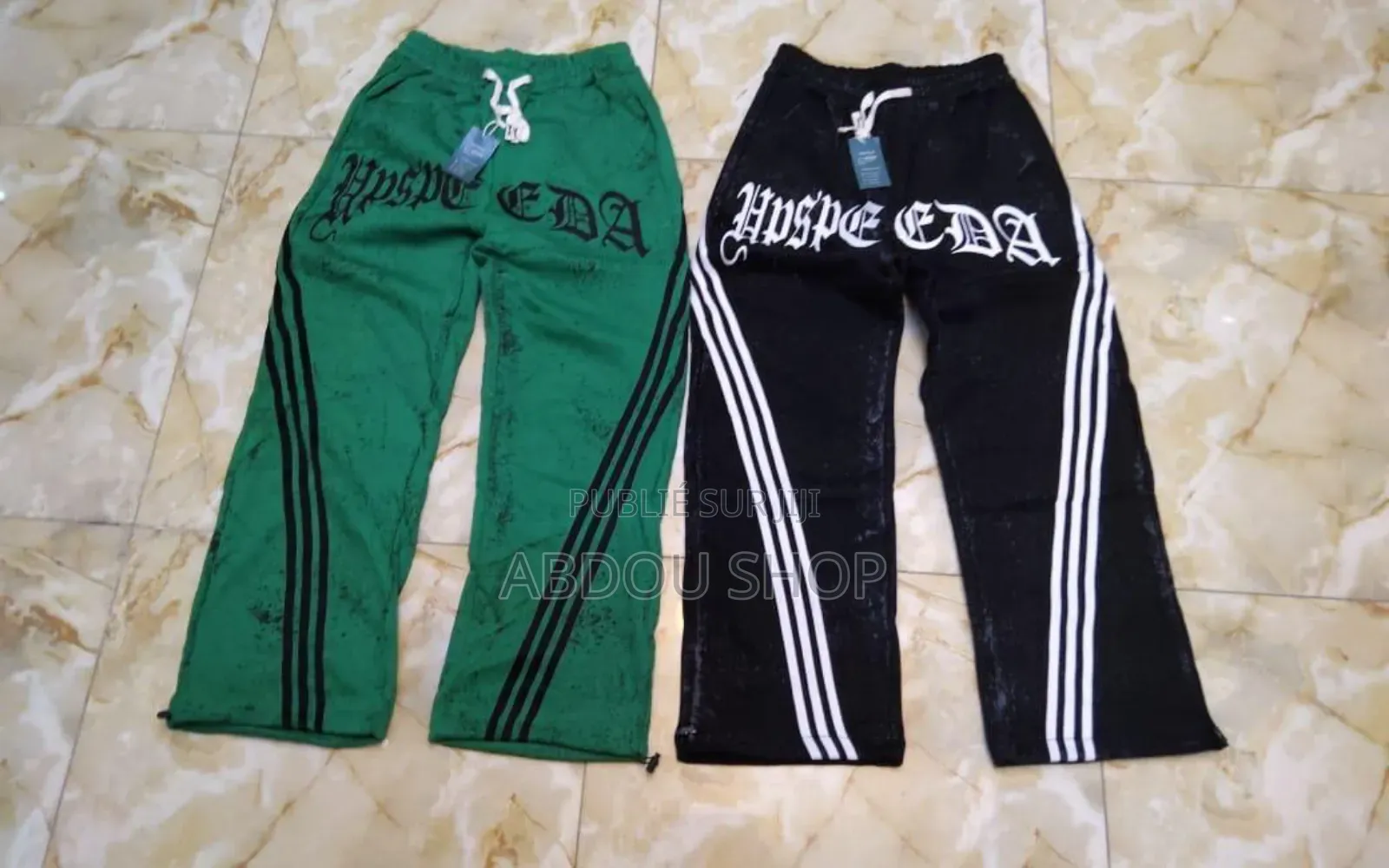 Pant Jogging Trois Trait Disponible